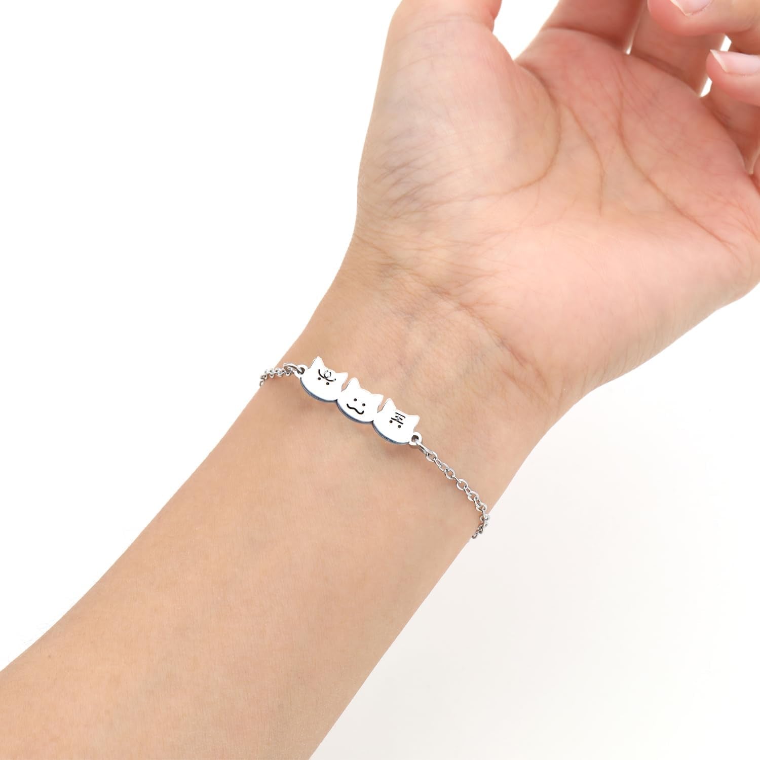 Love and Deepspace Sylus Cat-Themed Jewelry Collection: 3PC Necklace+Bracelet+Hair Clips for Anime Cosplay Gifts